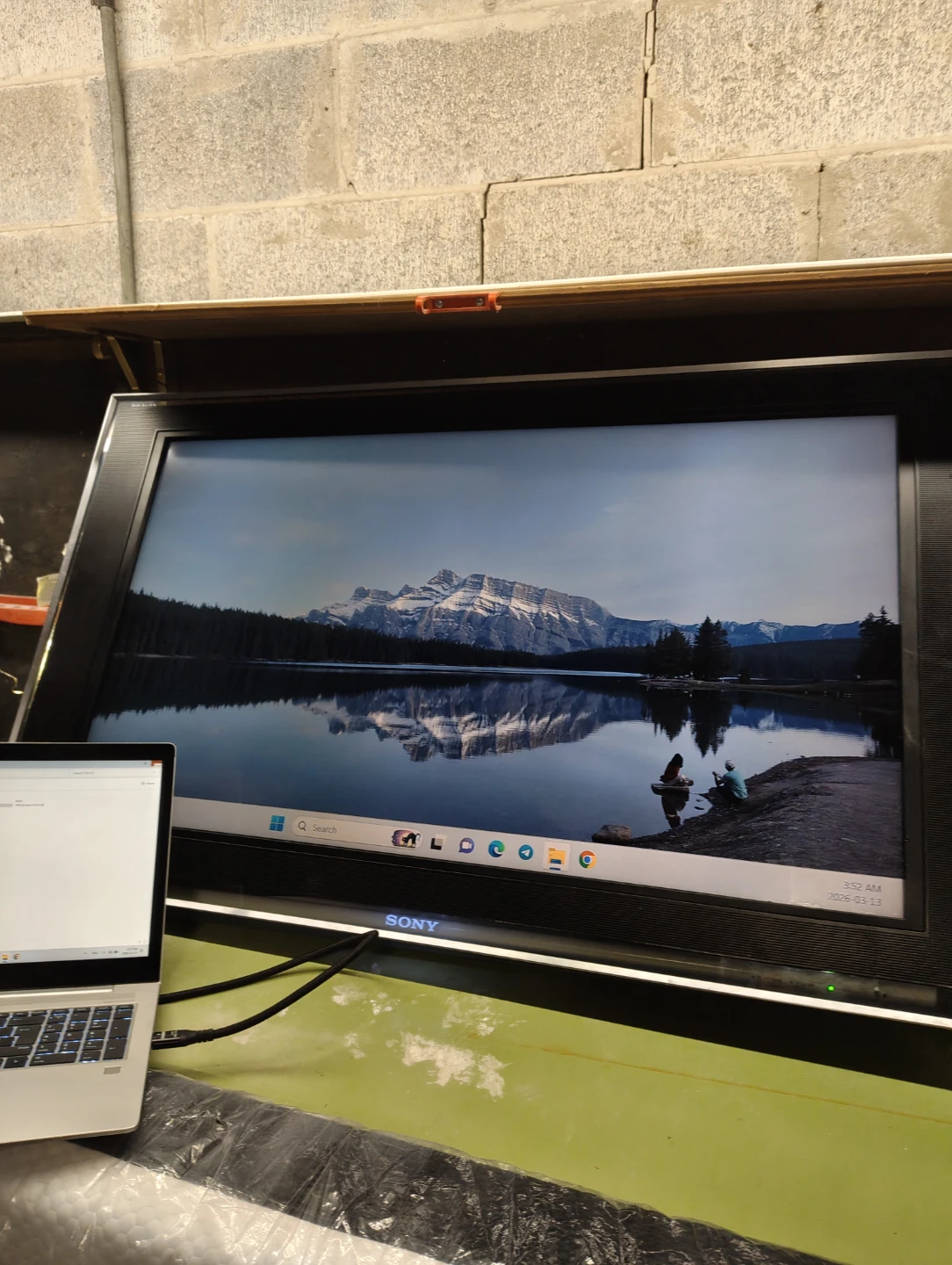 Sony Bravia KDL-40XBR4 - 40" Full HD
