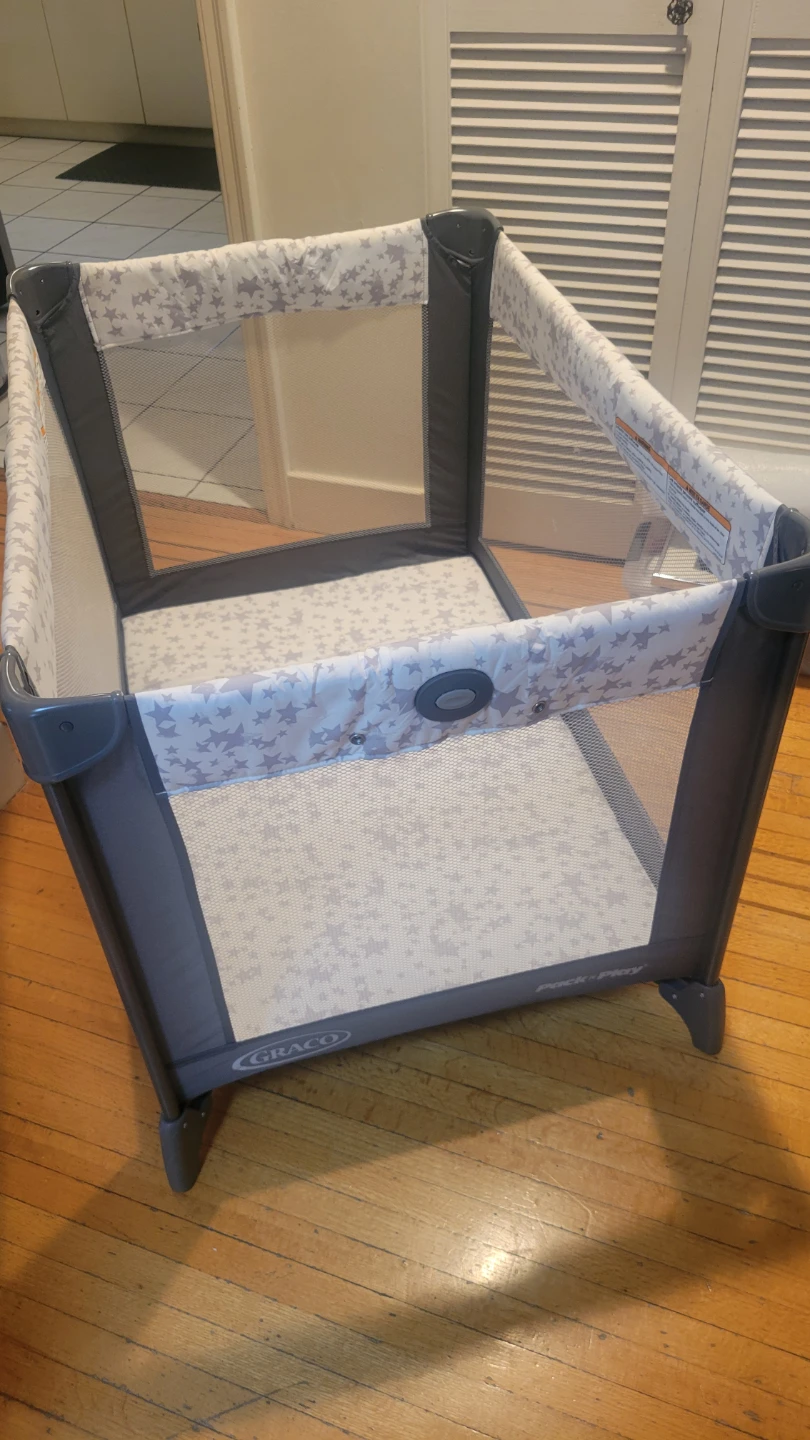 Graco Pack 'n Play Portable Playard - photo 2