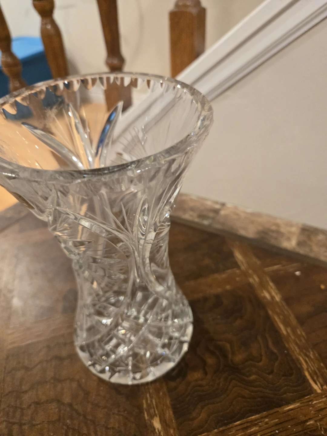 Vase.