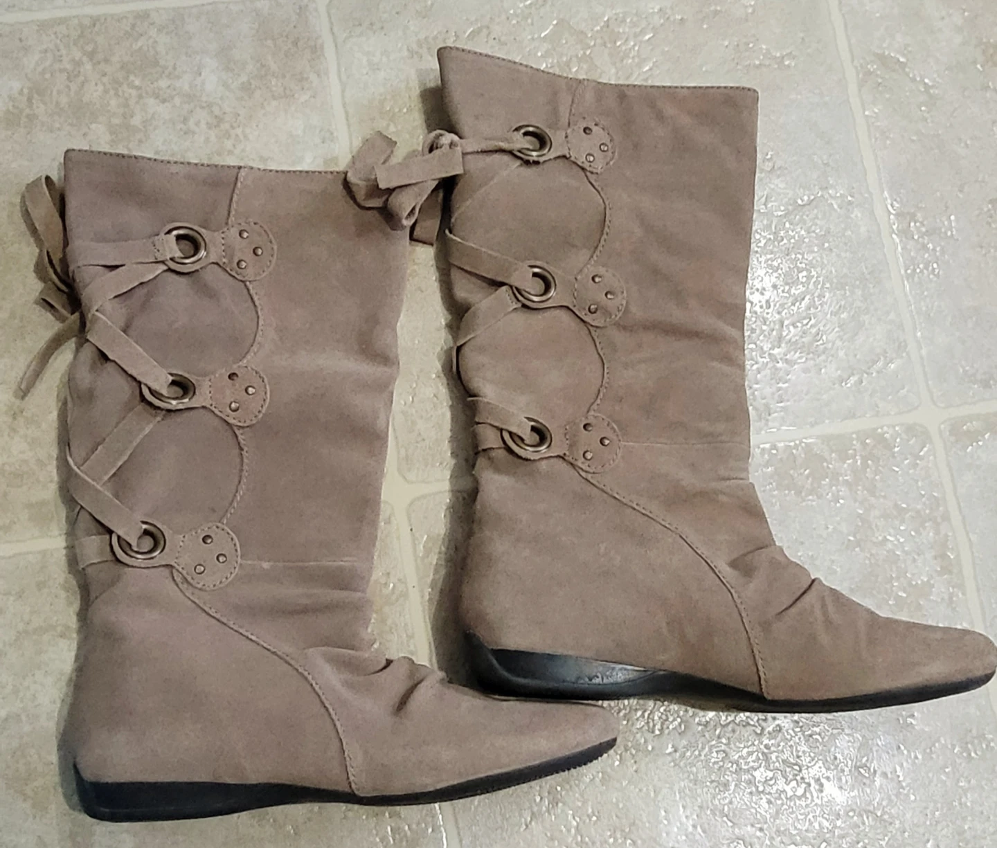 Margene-37 Boots Size 39B