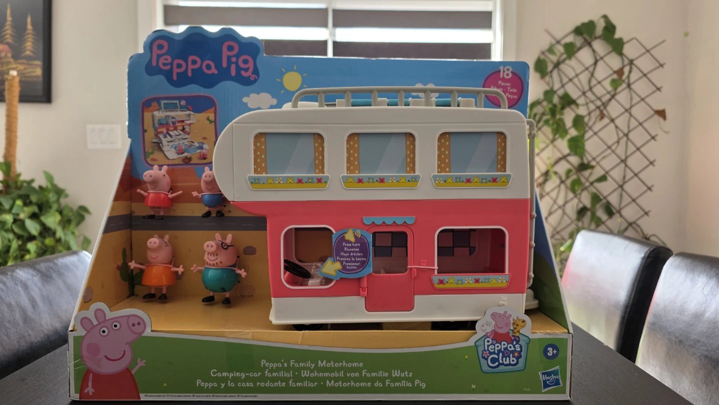 Peppa Pig Family Motorhome Playset - photo 3