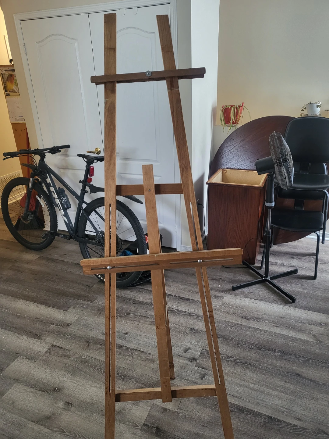 Wooden Artist Easel