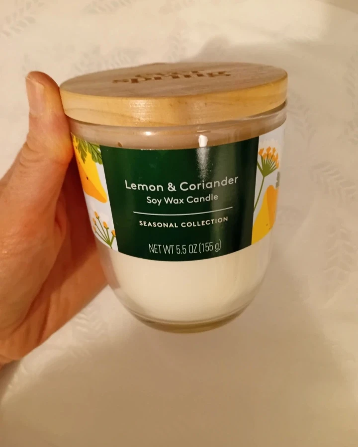 🧡Everspring Lemon & Coriander Soy Wax Candle