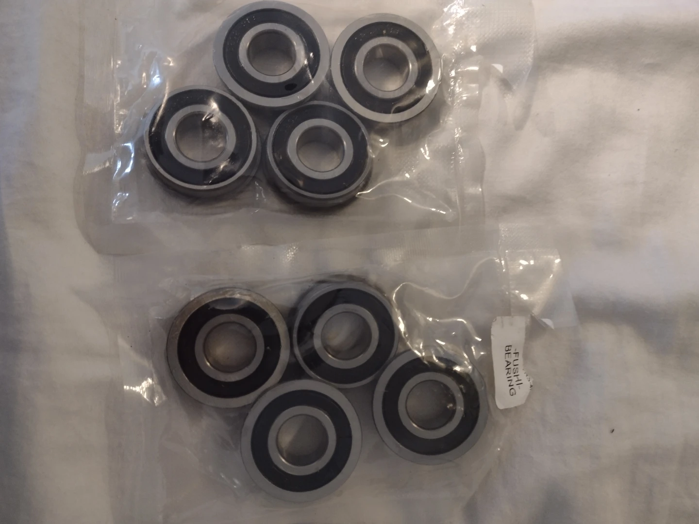 Set of 8 Ball Bearings