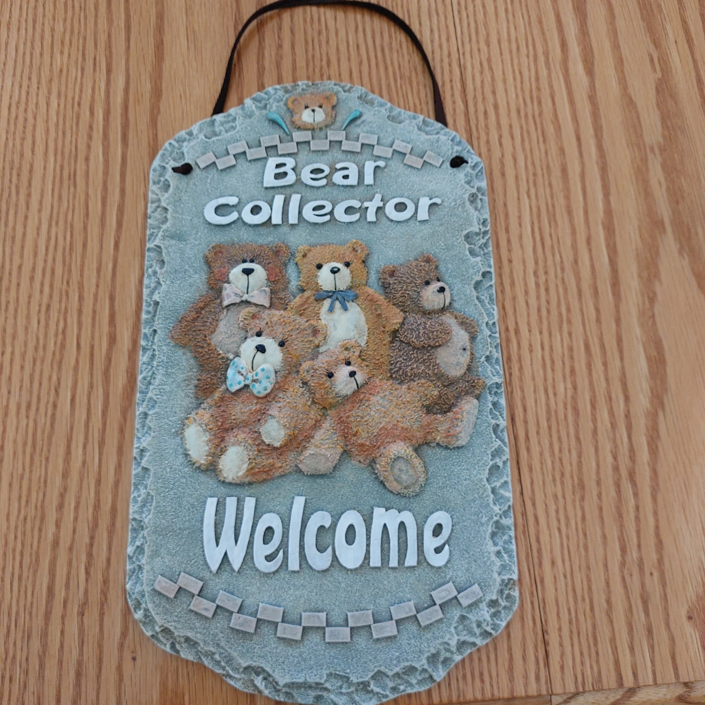 Bear Collector Welcome Sign