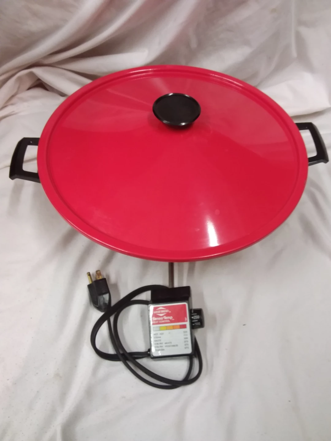 14" West Bend Electric Wok - photo 4