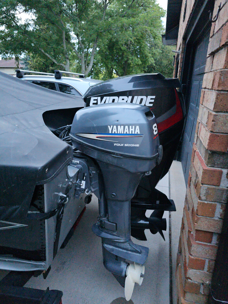 Alumacraft VOYAGEUR 175 Boat with Evinrude 115 Engine