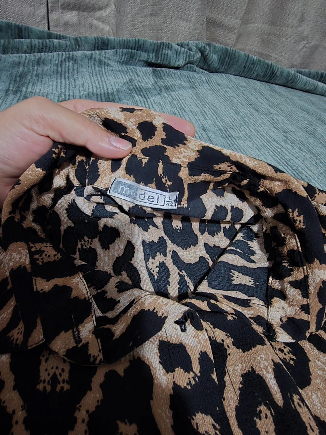 ModelCo Leopard Print Button-Up Shirt Dress - photo 3