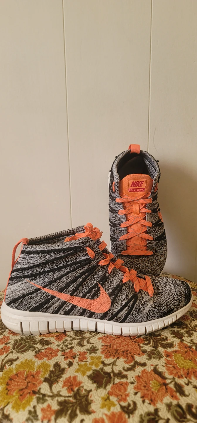 Nike Flyknit Chukka Shoes - photo 4