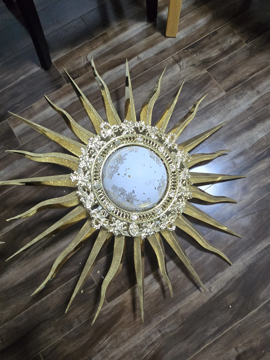 Gold Sunburst Wall Decor - photo 2