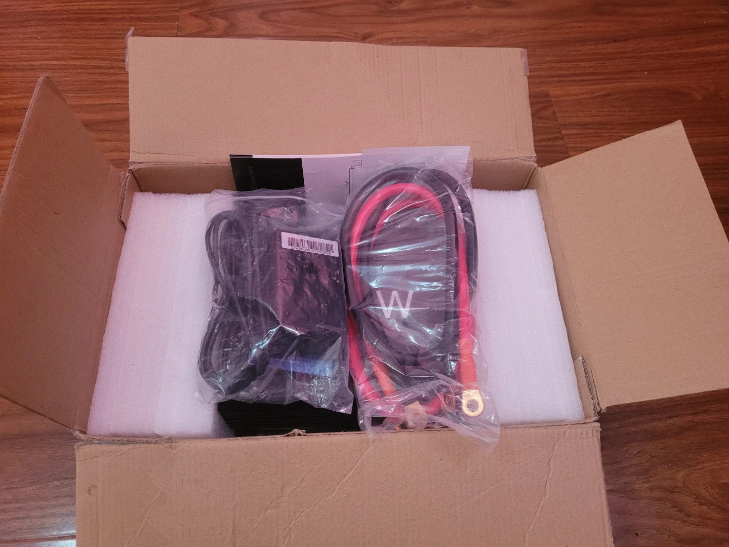 Renogy 1000W Pure Sine Wave Inverter - photo 2