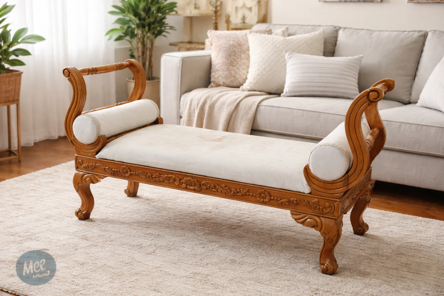 Vintage carved wood bench / settee - sweepgoods.ca