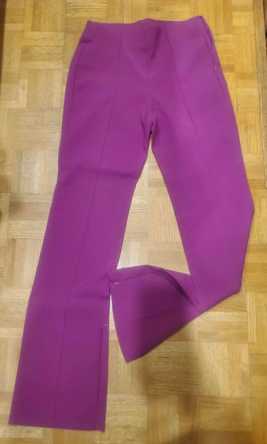 DYNAMITE HELENA Flare Pintuck Pants