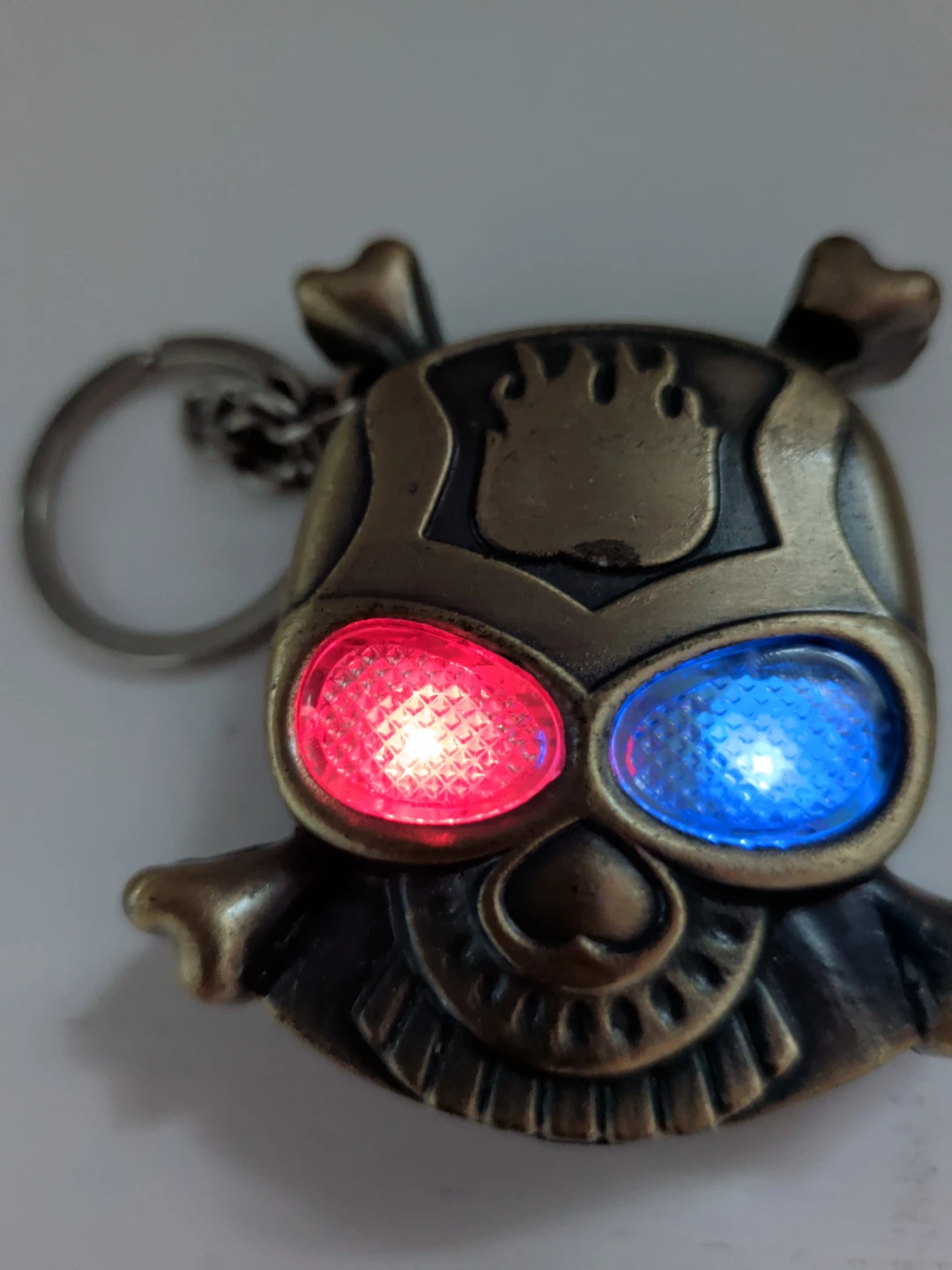 Skull LED Keychain Lighter - photo 3