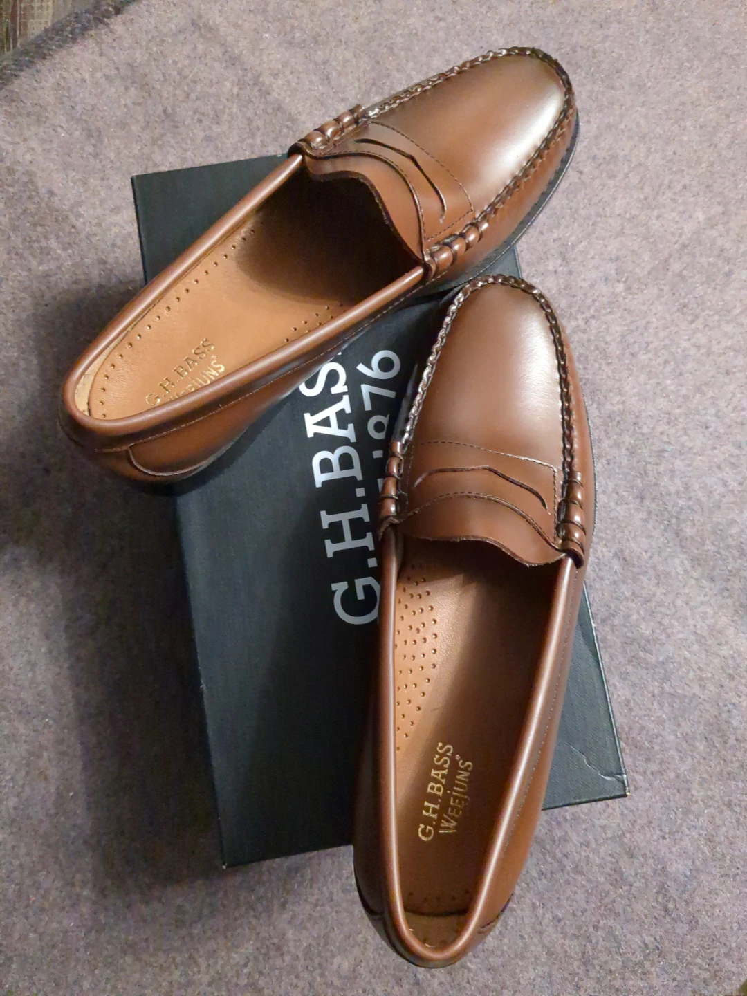 G.H. Bass Brown Leather Penny Loafers size 9 - photo 4