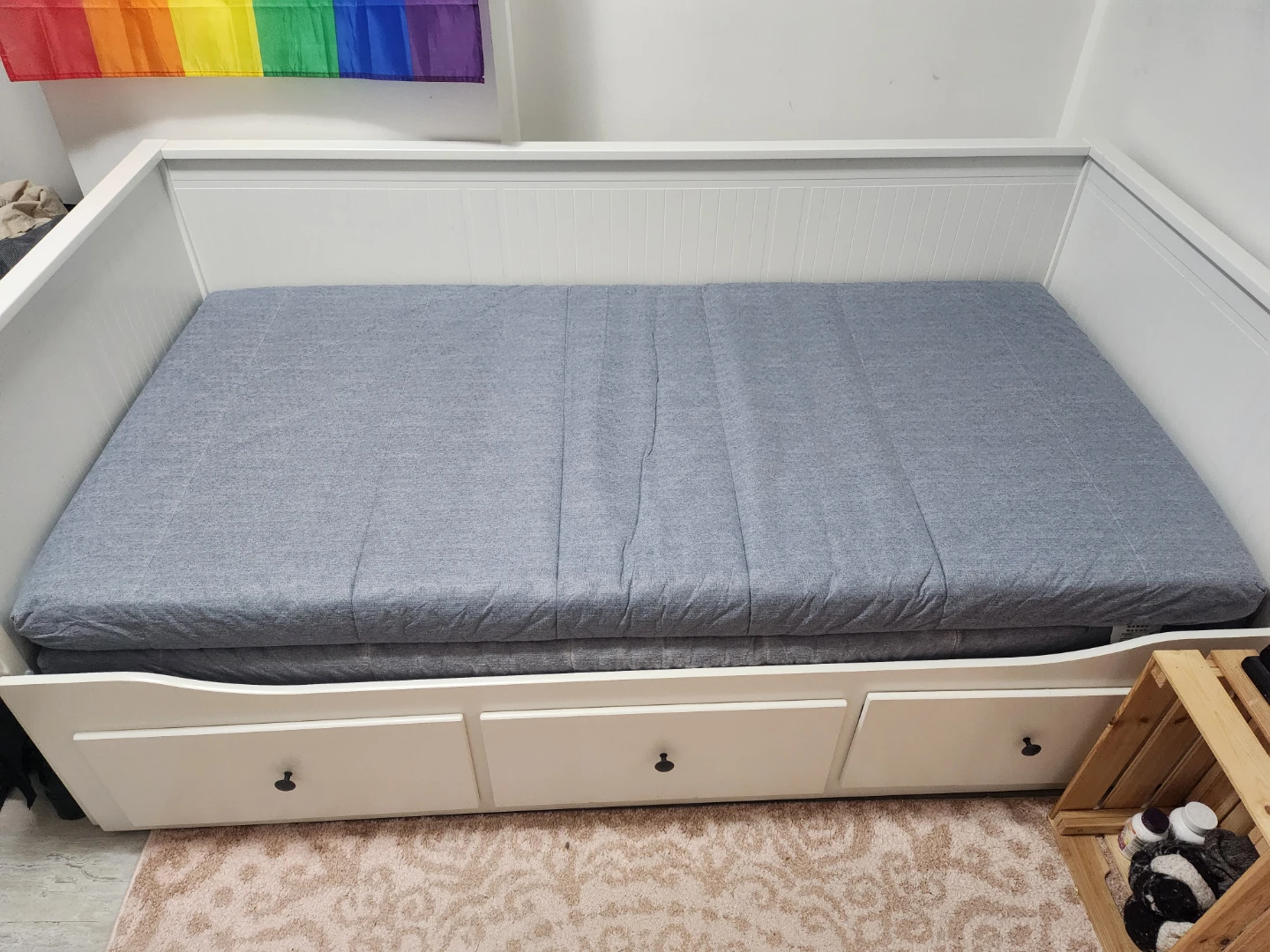White Trundle Daybed with 3 Drawers - photo 3