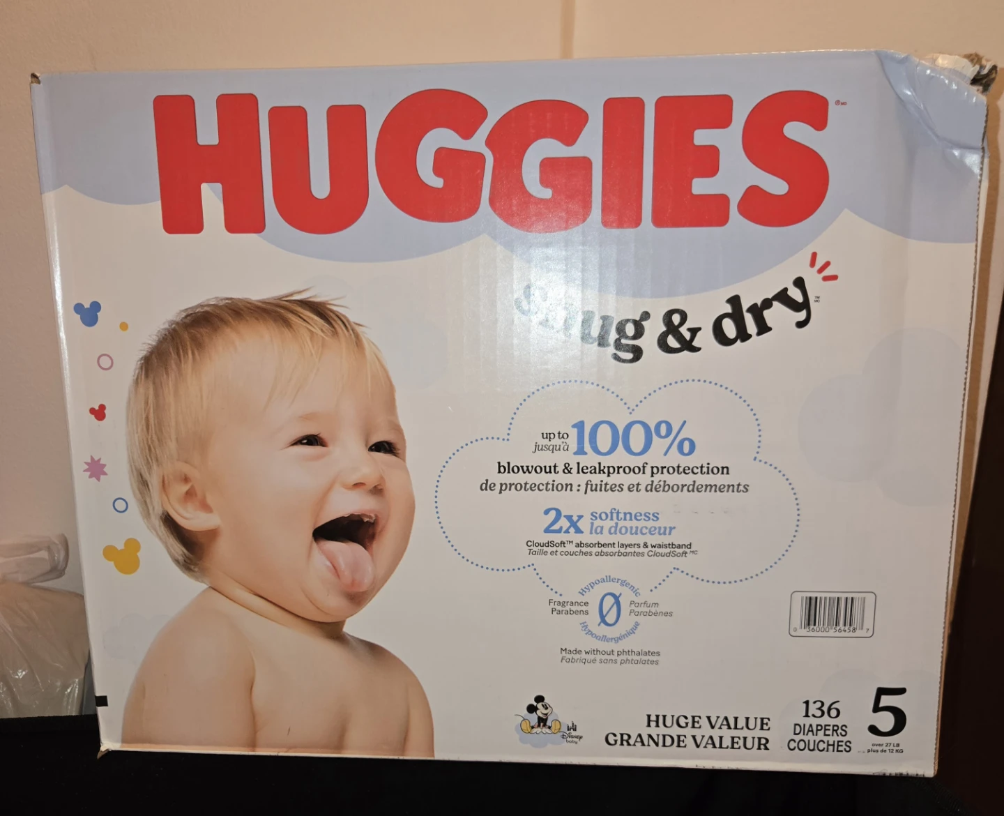 Huggies Snug & Dry Diapers - Size 5, 136 Count
