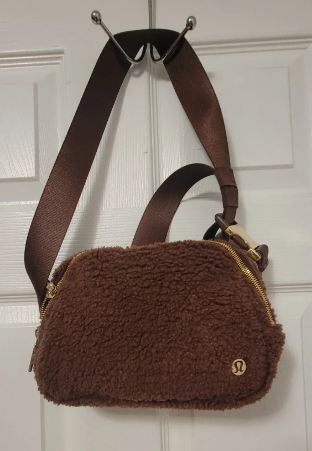 Lululemon Everywhere Belt Bag - Brown Fleece