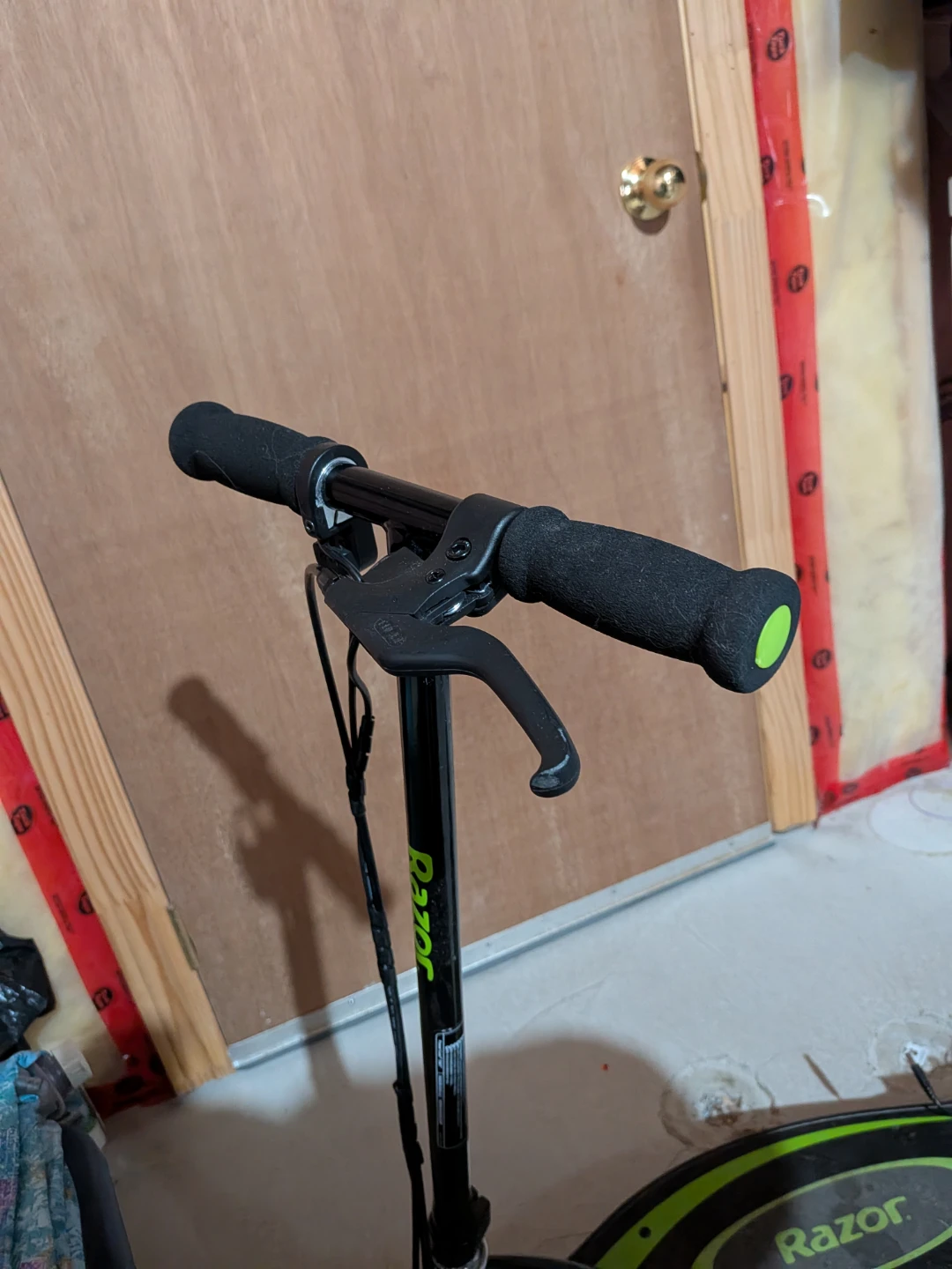 Razor Power Core E90 Electric Scooter - photo 4