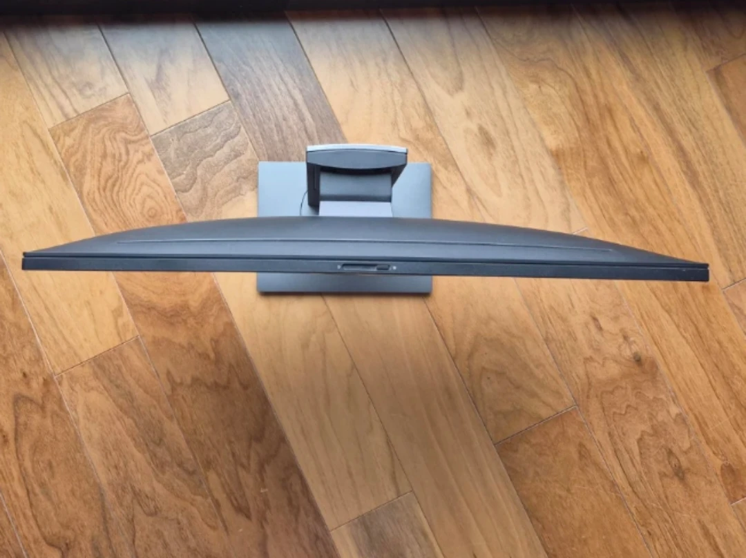 Dell 24" LED Monitor - photo 4