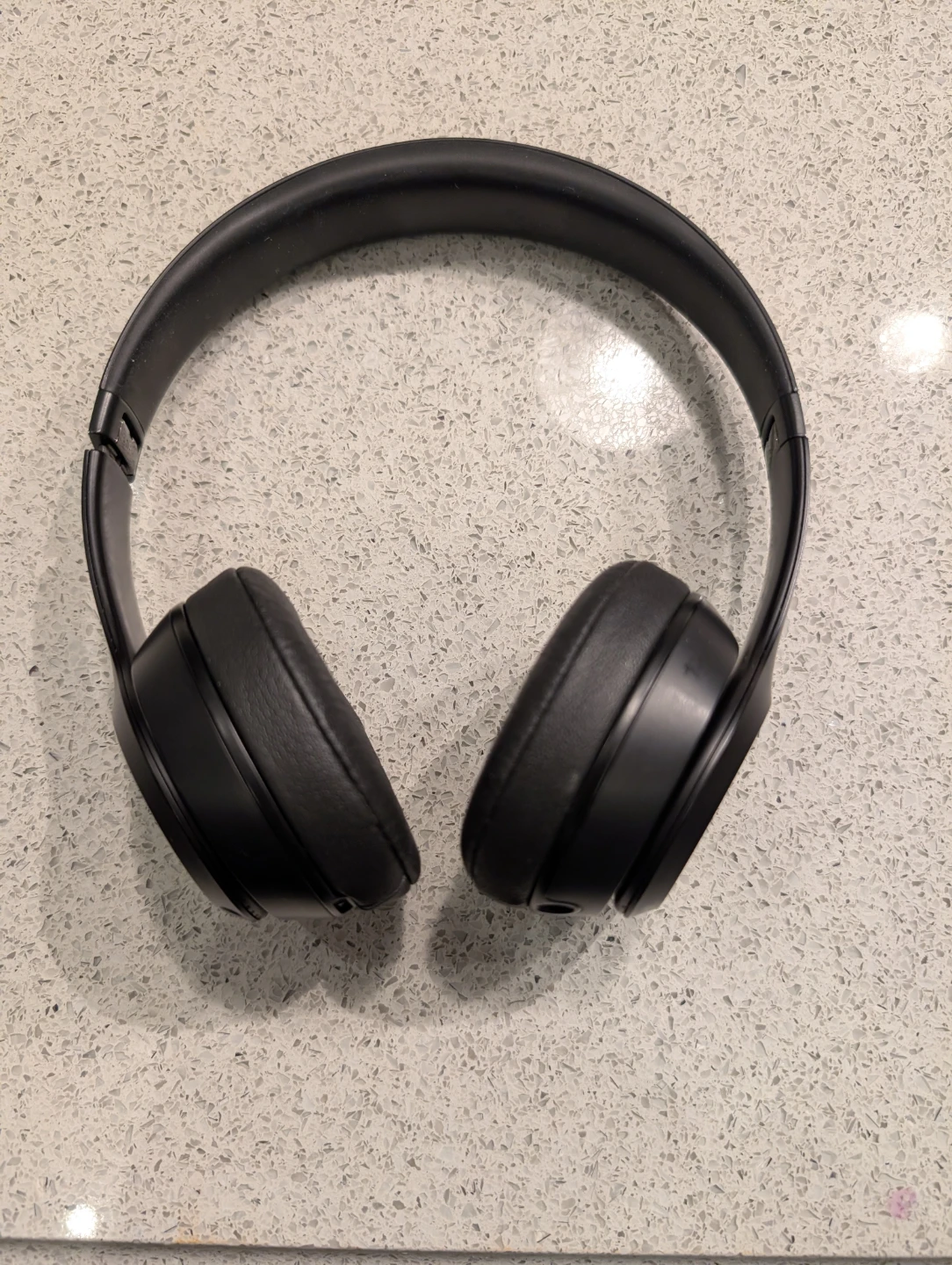 Beats Solo3 Wireless On-Ear Headphones - Black