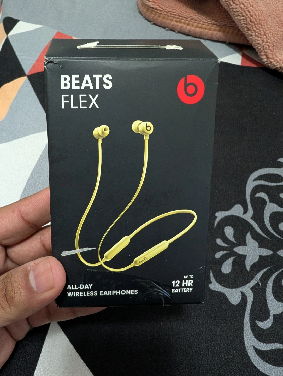 Beats Flex All-Day Wireless Earphones (Yellow)
