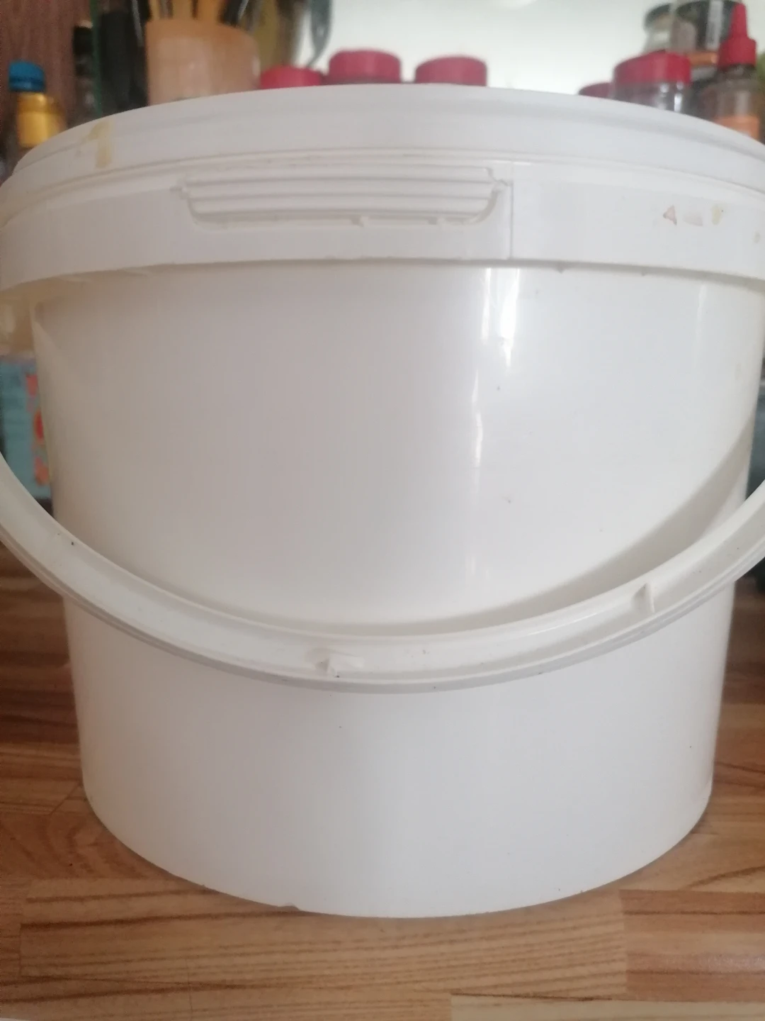 White Food Grade Plastic Buckets with Lids - photo 2