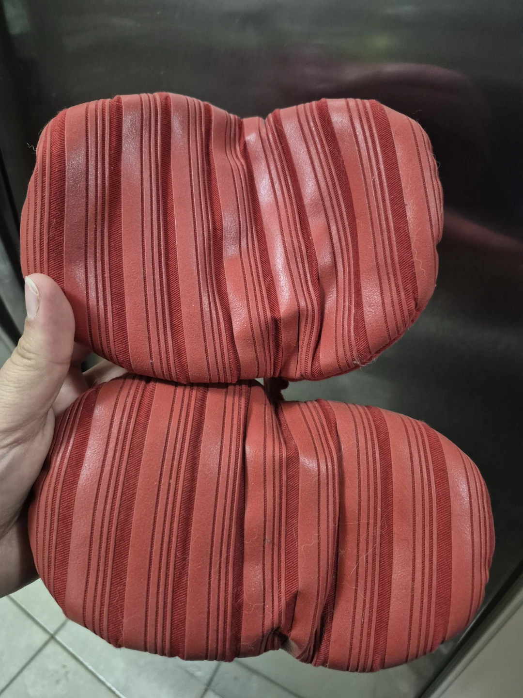Jamie Oliver Red Oven Mitt - photo 3