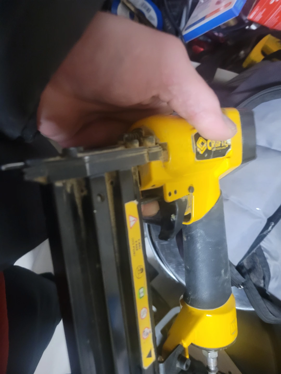 Quartet Air Nailer