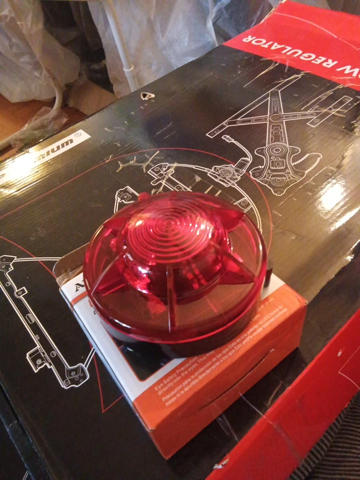 Ahoufher LED Emergency Beacon Light TYX-880 Red - photo 3