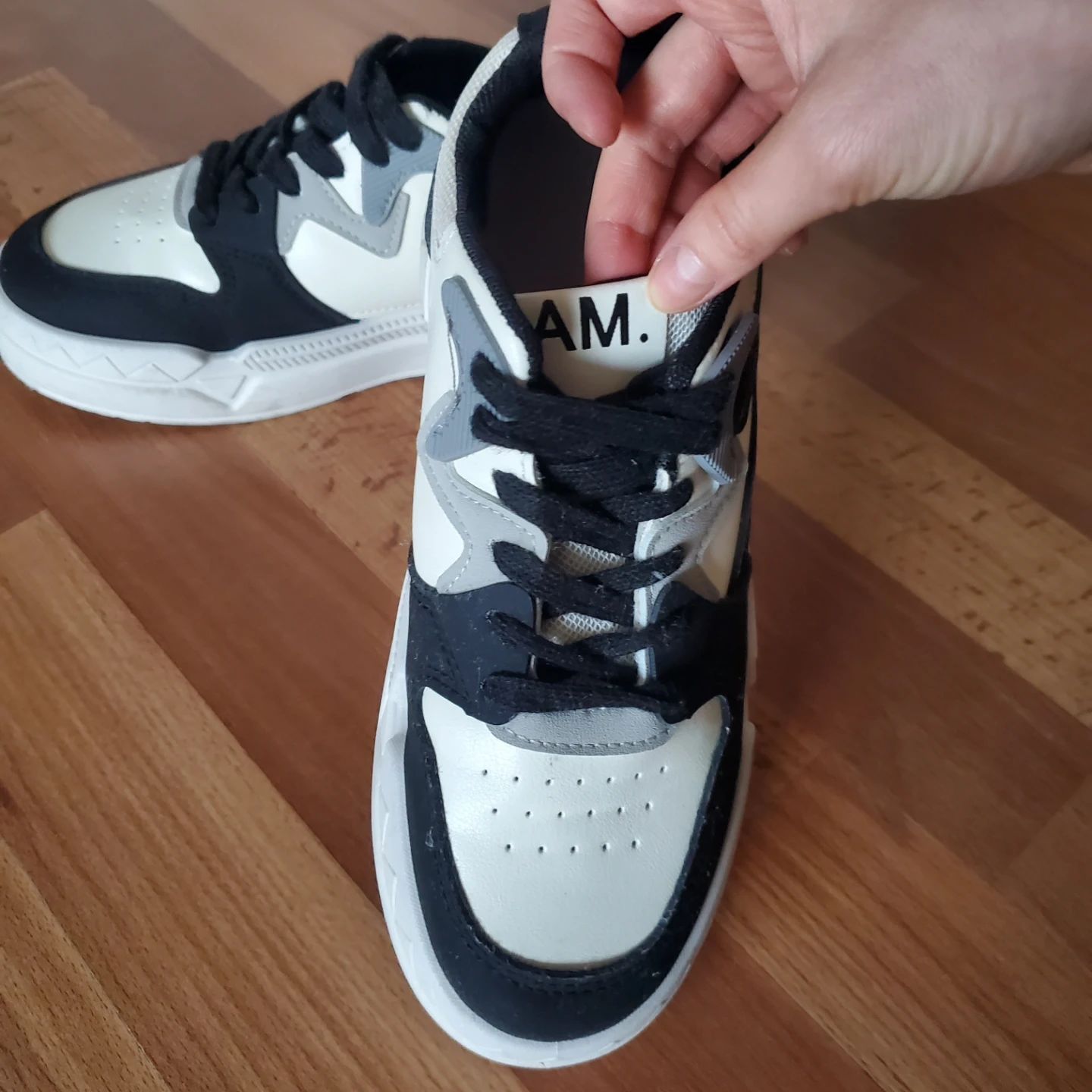 Women’s Sneakers Black and White 🧡 - photo 5
