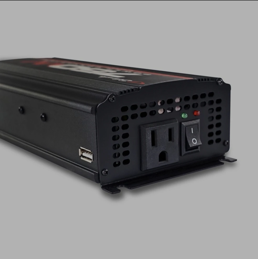 Schumacher 750W Power Converter / Car Power Inverter - photo 2