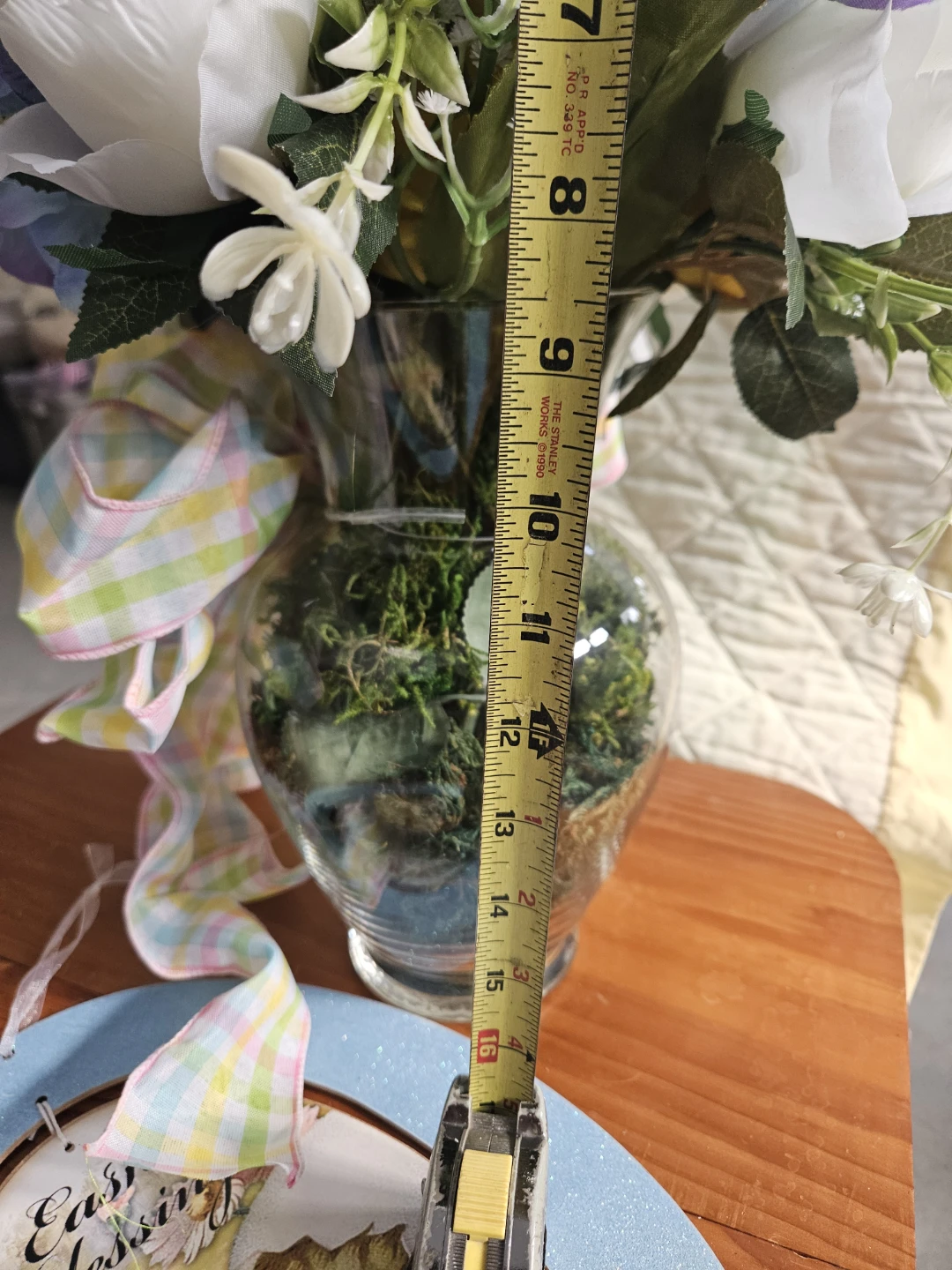 Artificial Easter Flower Arrangement in Glass Vase - photo 5