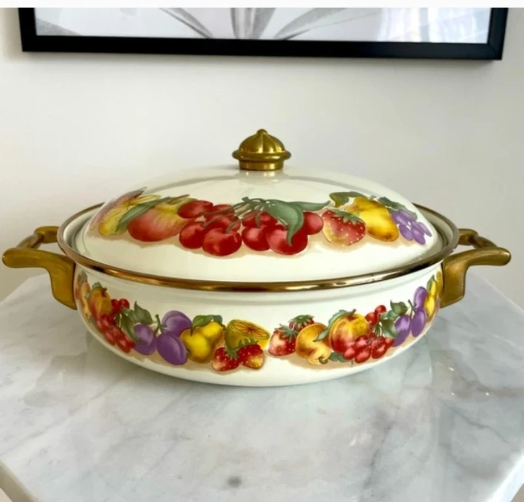 Vintage 1970's Enamel on Steel & Copper Dutch Oven