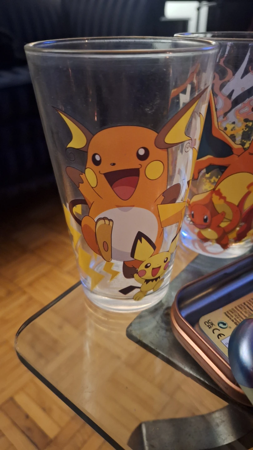 Pokemon Glasses and Trading Card Tin - photo 3