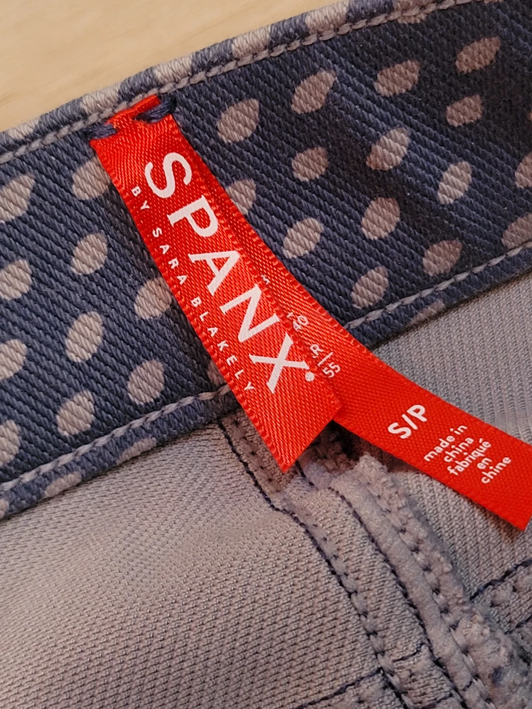 SPANX by Sara Blakely Polka Dot Pants Size S/P - photo 3
