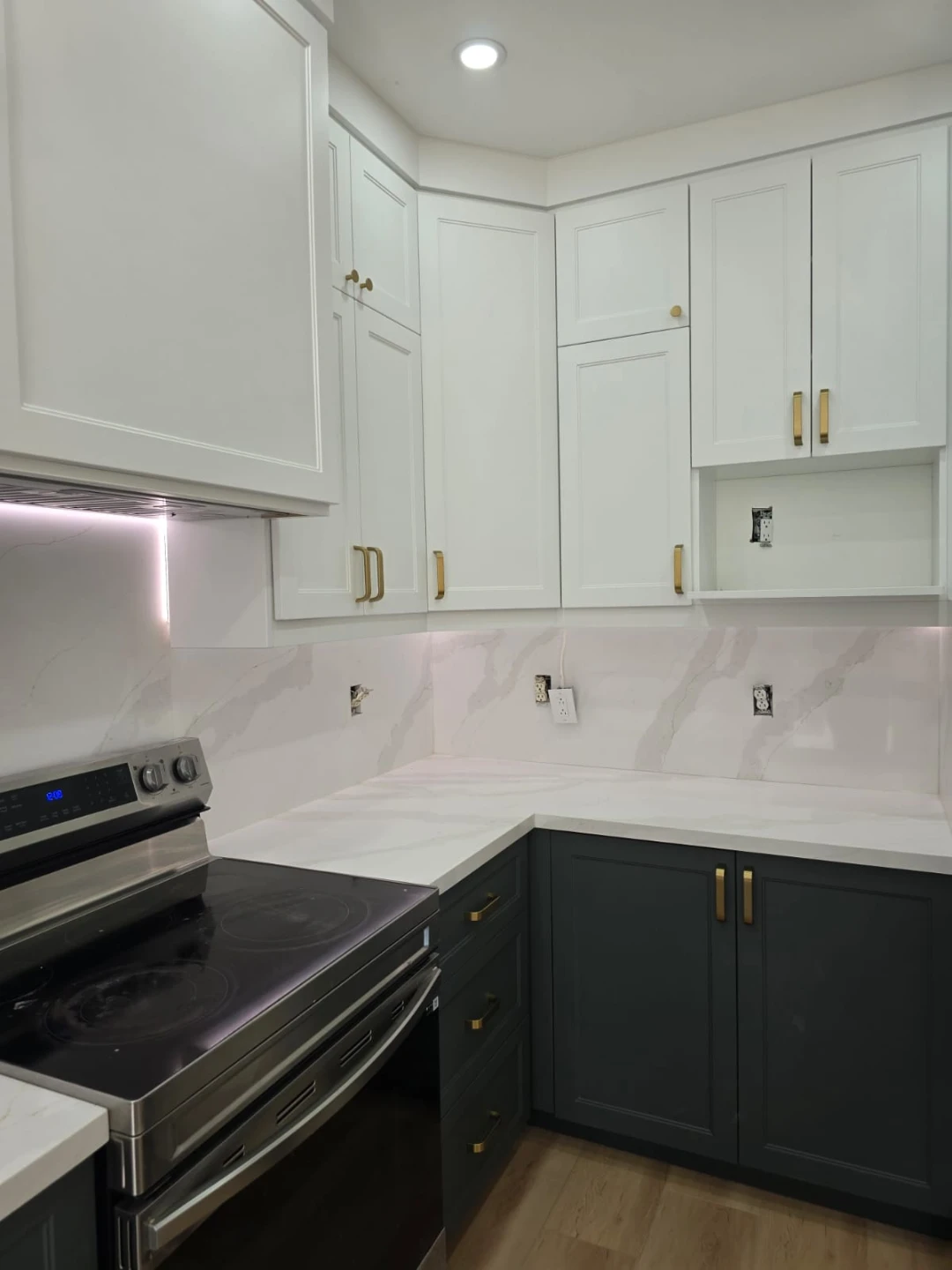 Beautiful Kitchen & Custom Cabinetry | Showroom in Orangeville - photo 4