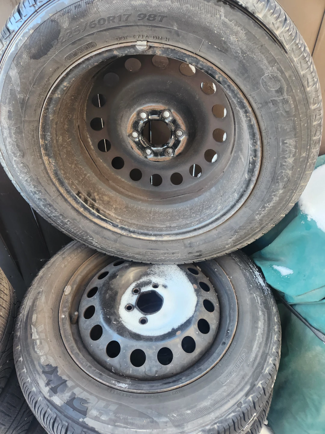 2009 Uplander steel wheels and tires