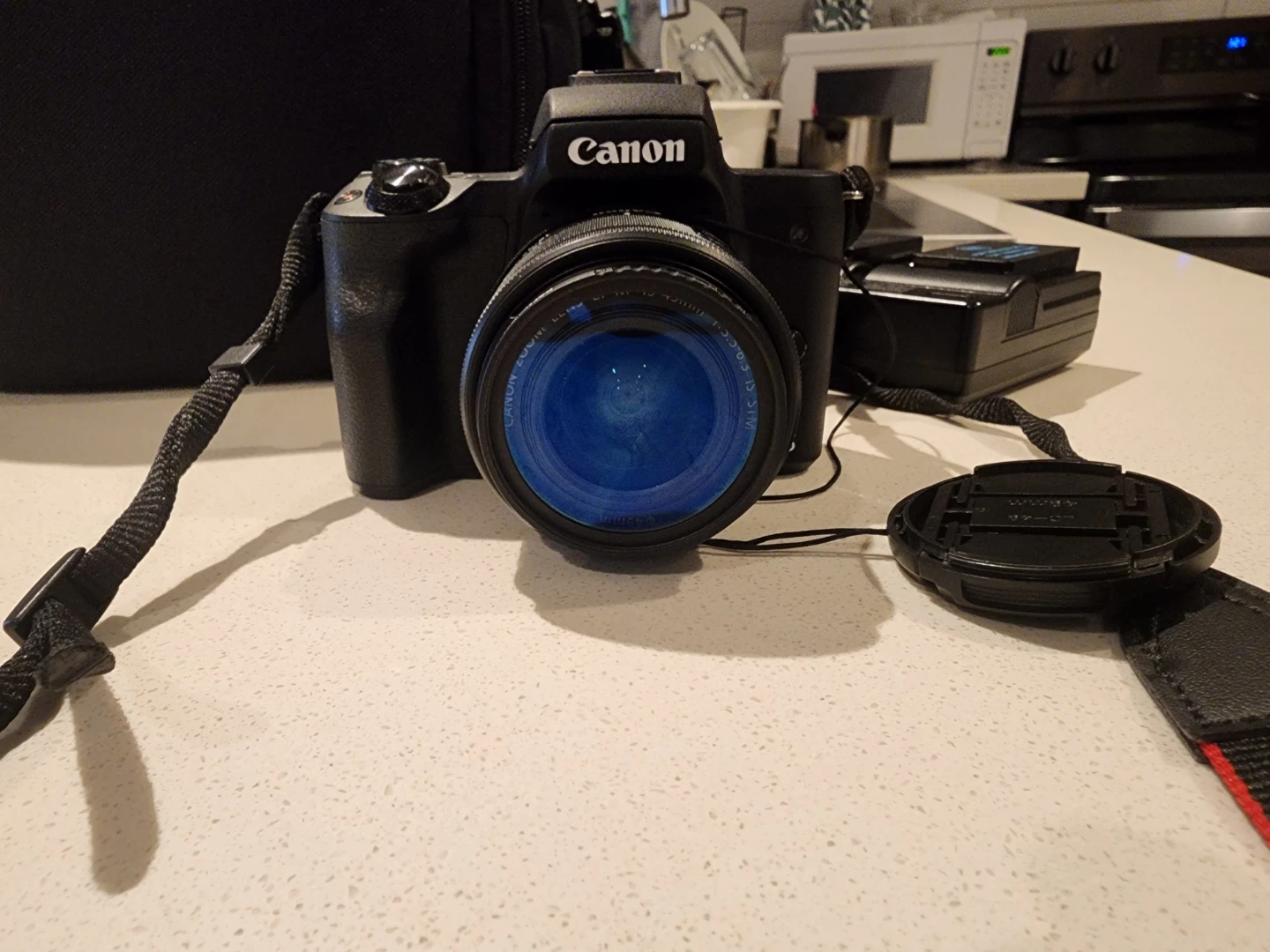 Canon EOS M50 Mirrorless Camera Kit