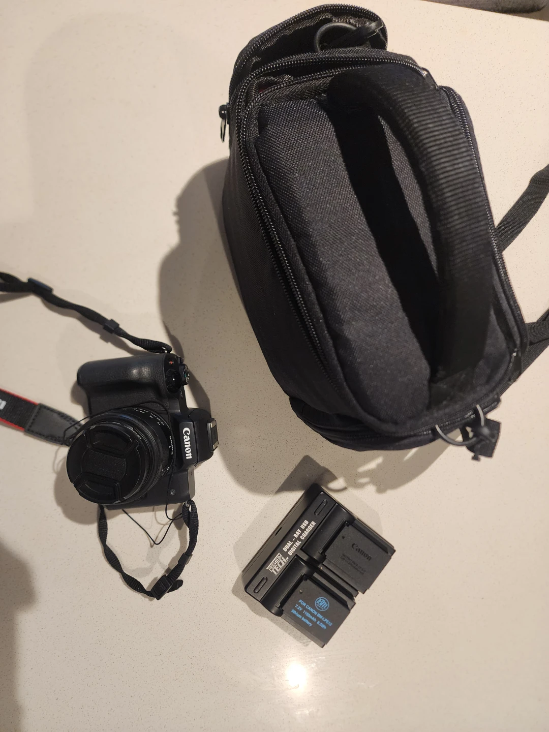 Canon EOS M50 Mirrorless Camera Kit - photo 4