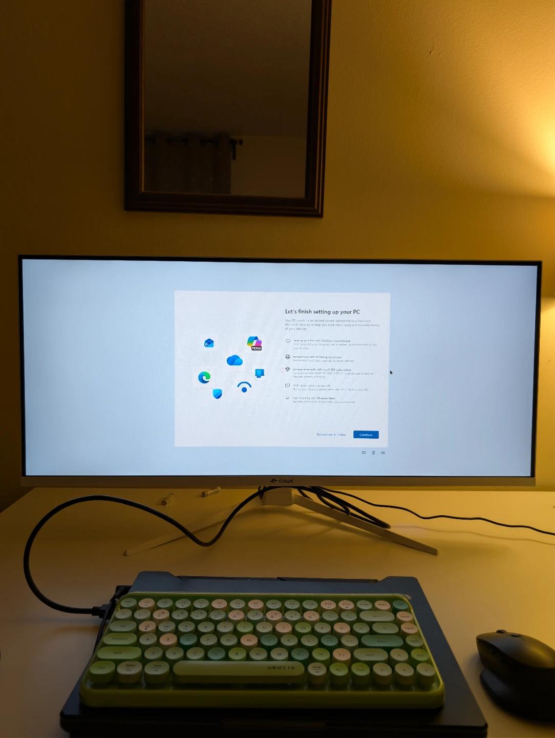 CRUA 34" Ultra Wide monitor*Brand New* - photo 2