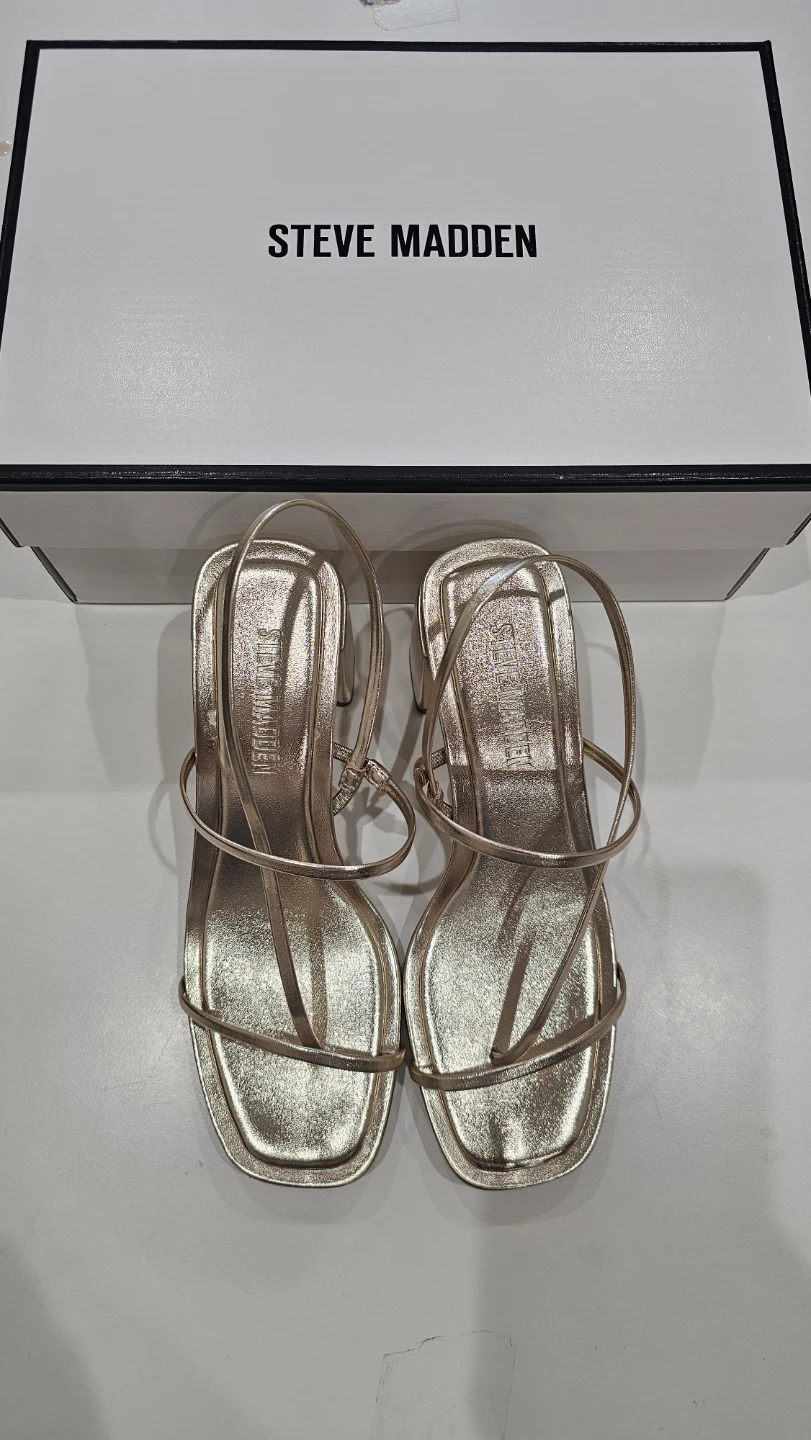 Steve Madden Women's Diora Sandal Rose Gold Size 7.5M