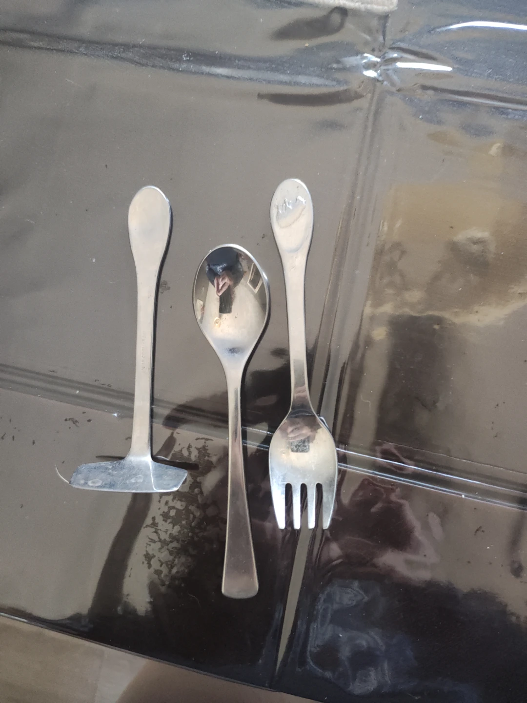Silver and Gold Tone Cutlery Set - photo 2
