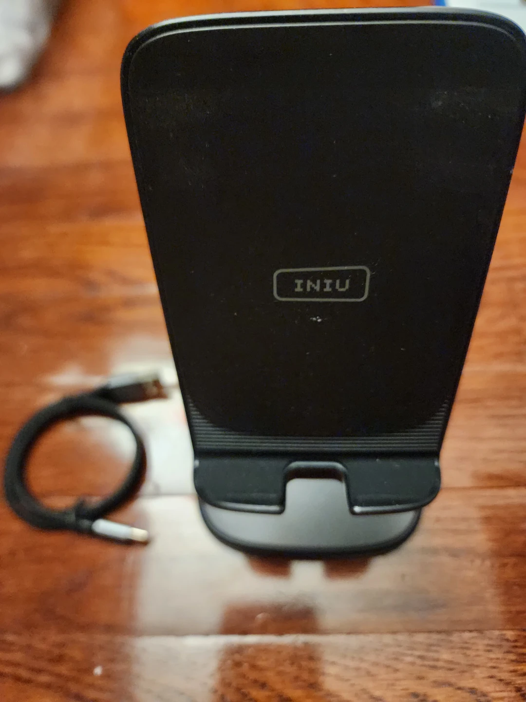 INUI Wireless Charger Stand Model: WI-212 - photo 2