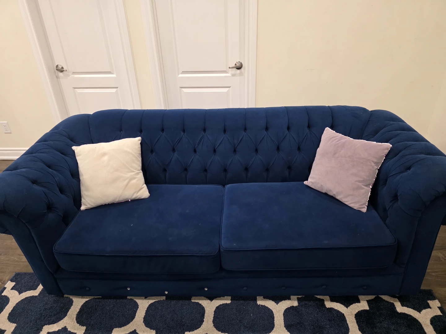 Dark Blue Tufted Chesterfield Sofa - photo 2