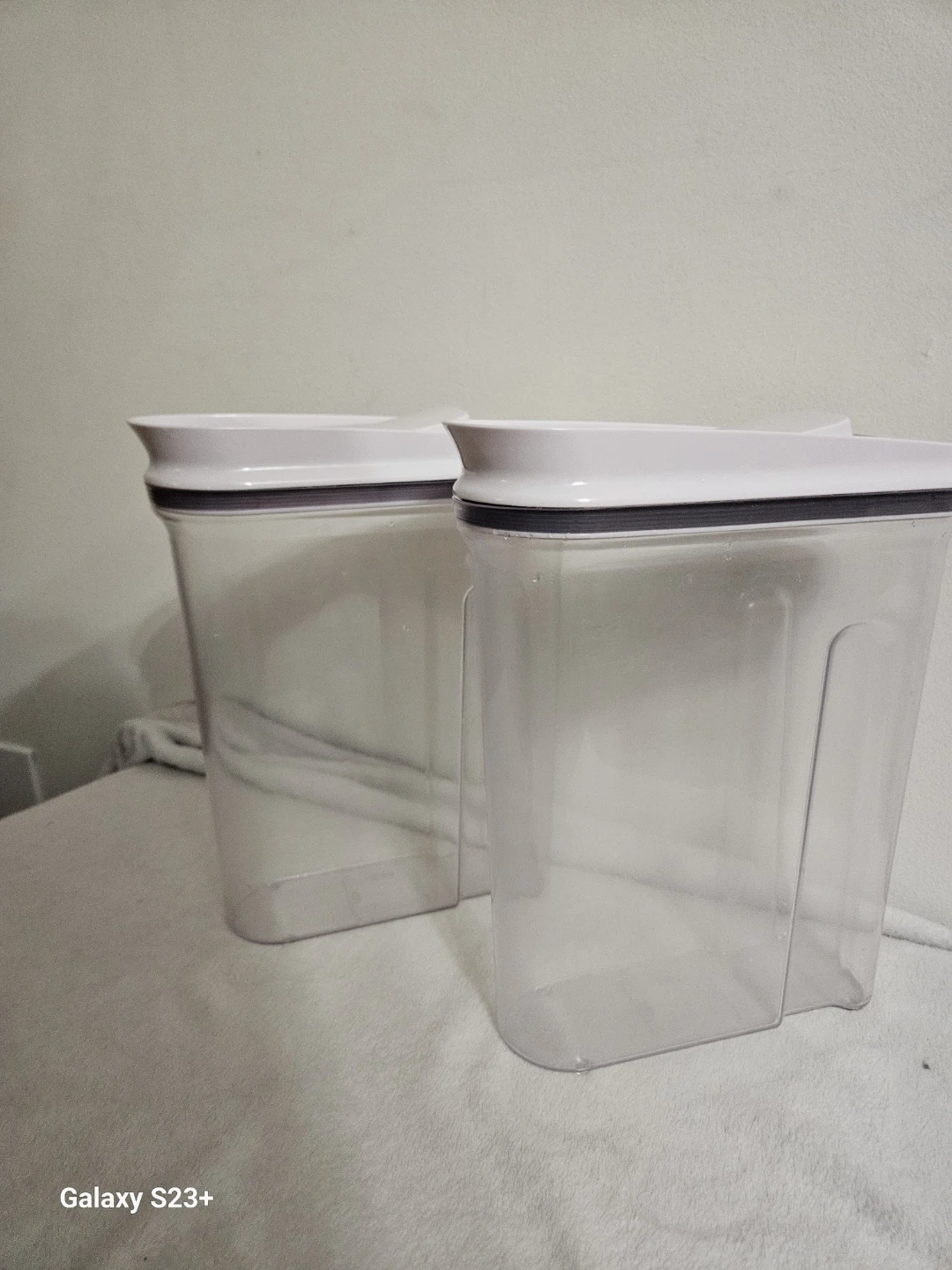 Set of 2 Clear Food Storage Containers - photo 2