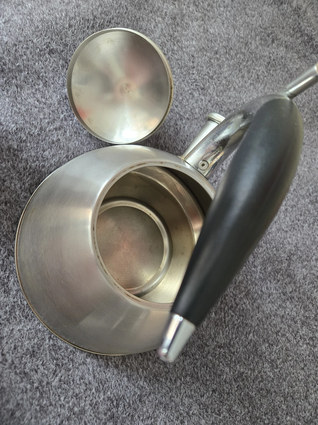 Free, Cuisinart whistle kettle - photo 2