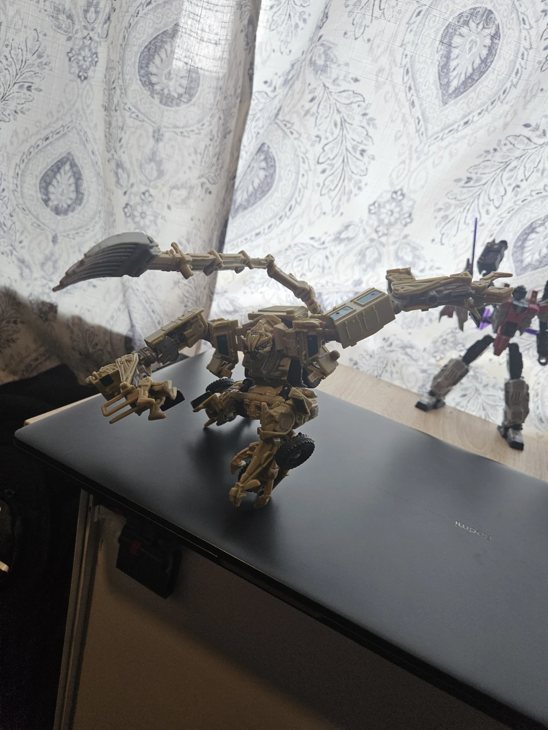 Transformers: Studio Series 33 Bonecrusher