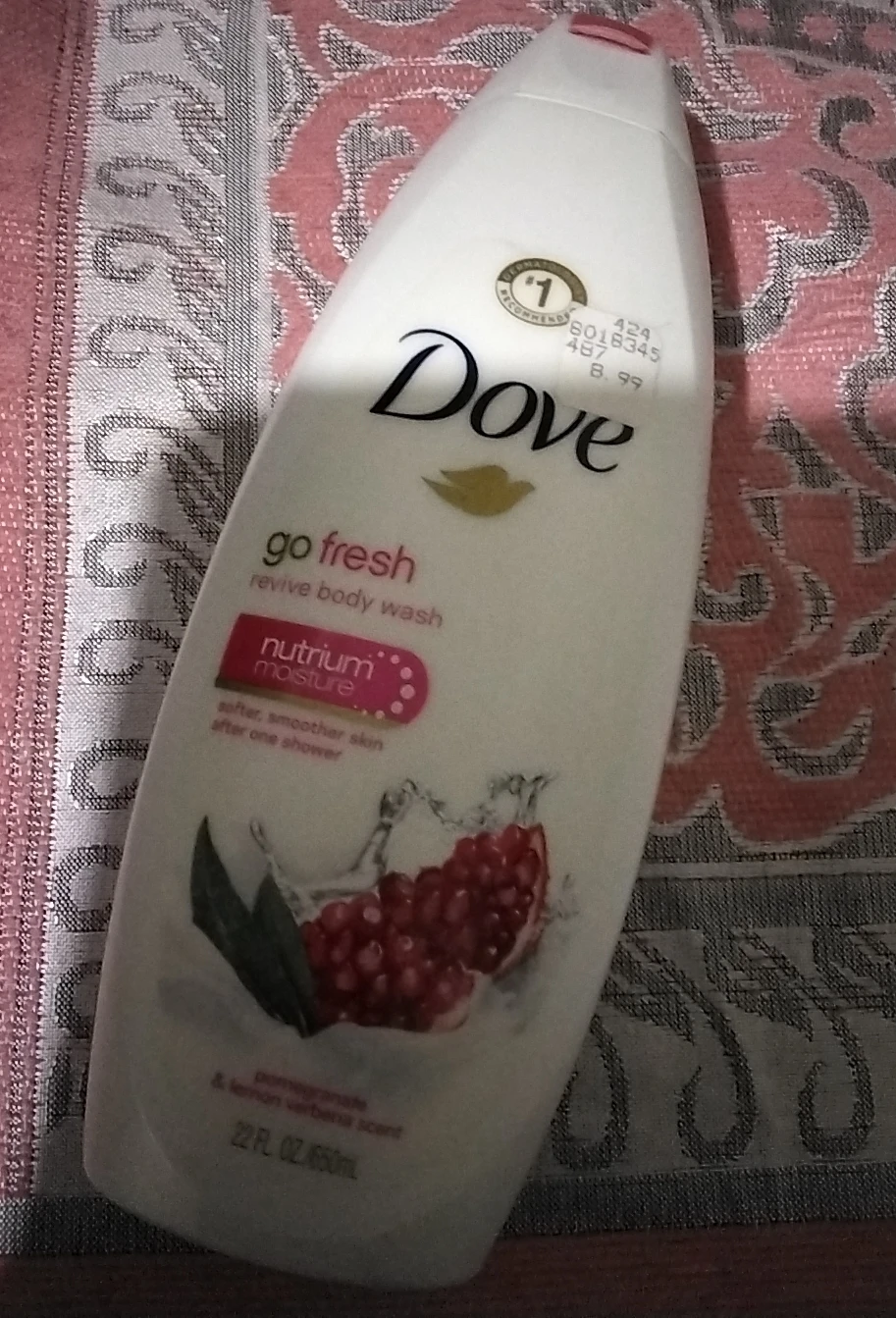 Dove Go Fresh Revive Body Wash Pomegranate & Lemon Verbena 🧡