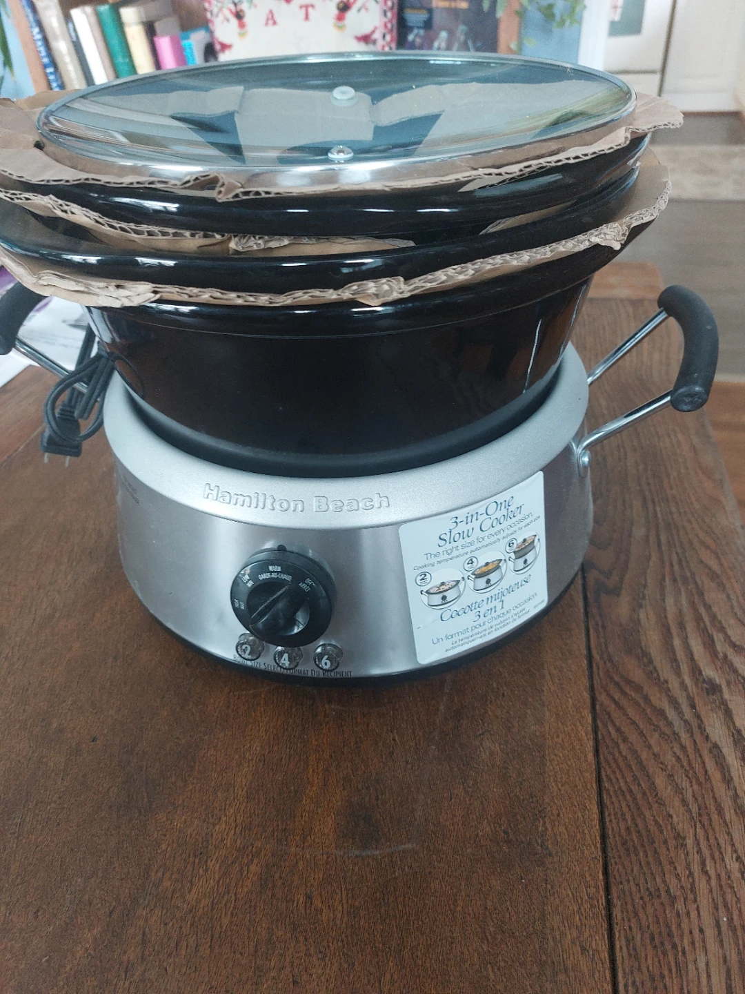 Hamilton Beach slo cooker.